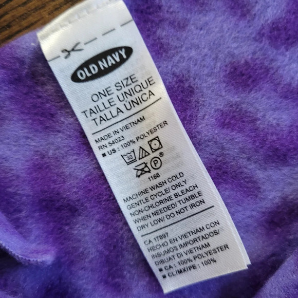 Bundle/Lot of 2 Old Navy fleece scarfs cheetah print Teal purple One Size - Picture 5 of 5